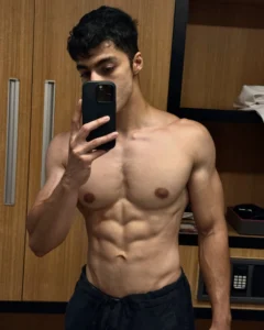 Saket Gokhale Girlfriend 