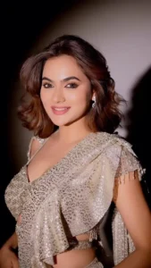 Reva Kaurase Age